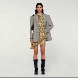 Asymmetrical Yellow and Black Dress